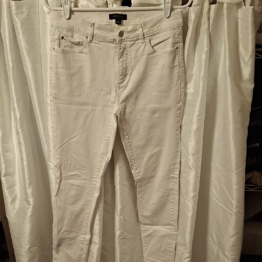 Ann Taylor Women's White Jeans 4 ❤️🩹❤️🩹❤️🩹❤️🩹